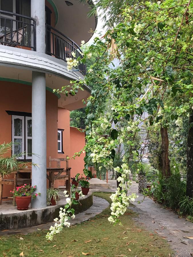 Hidden Paradise Guest House โพคารา ภายนอก รูปภาพ