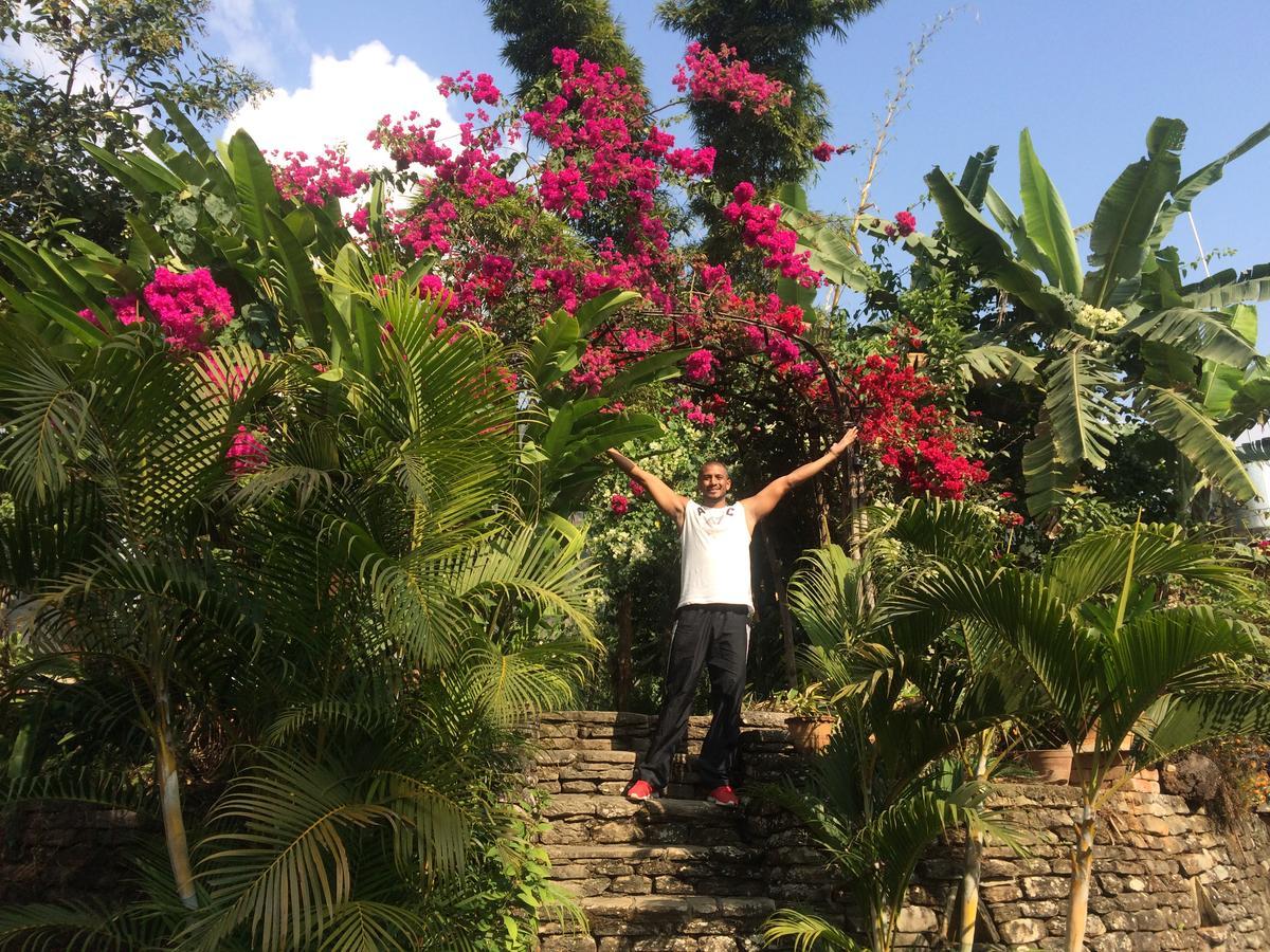 Hidden Paradise Guest House โพคารา ภายนอก รูปภาพ