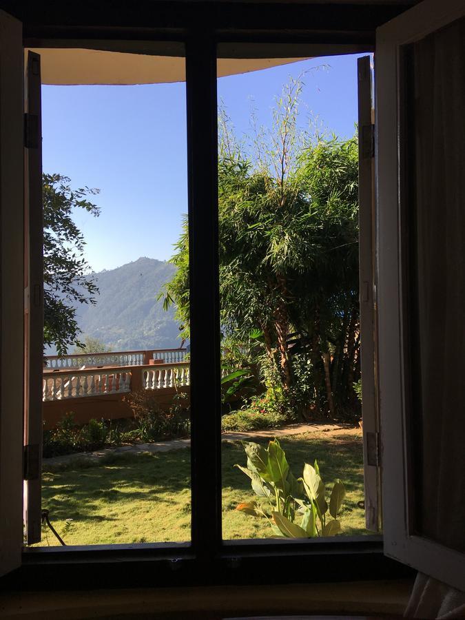 Hidden Paradise Guest House โพคารา ภายนอก รูปภาพ