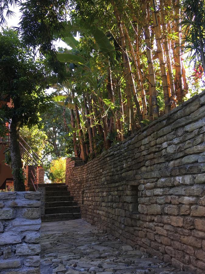 Hidden Paradise Guest House โพคารา ภายนอก รูปภาพ
