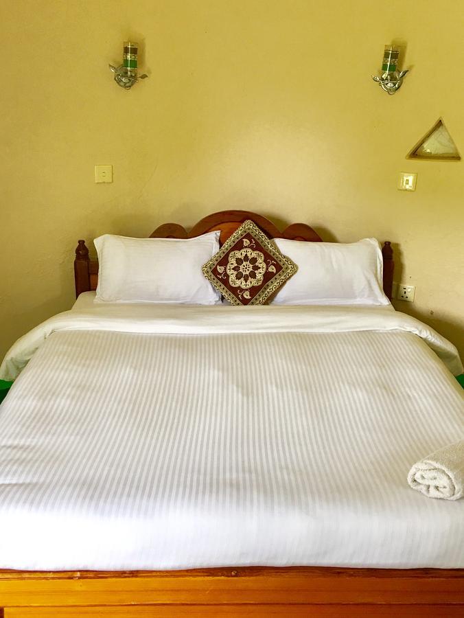 Hidden Paradise Guest House โพคารา ภายนอก รูปภาพ
